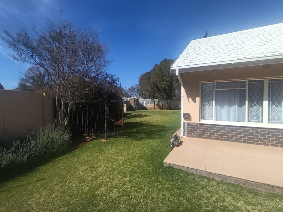 3 Bedroom Property for Sale in Carters Glen Northern Cape